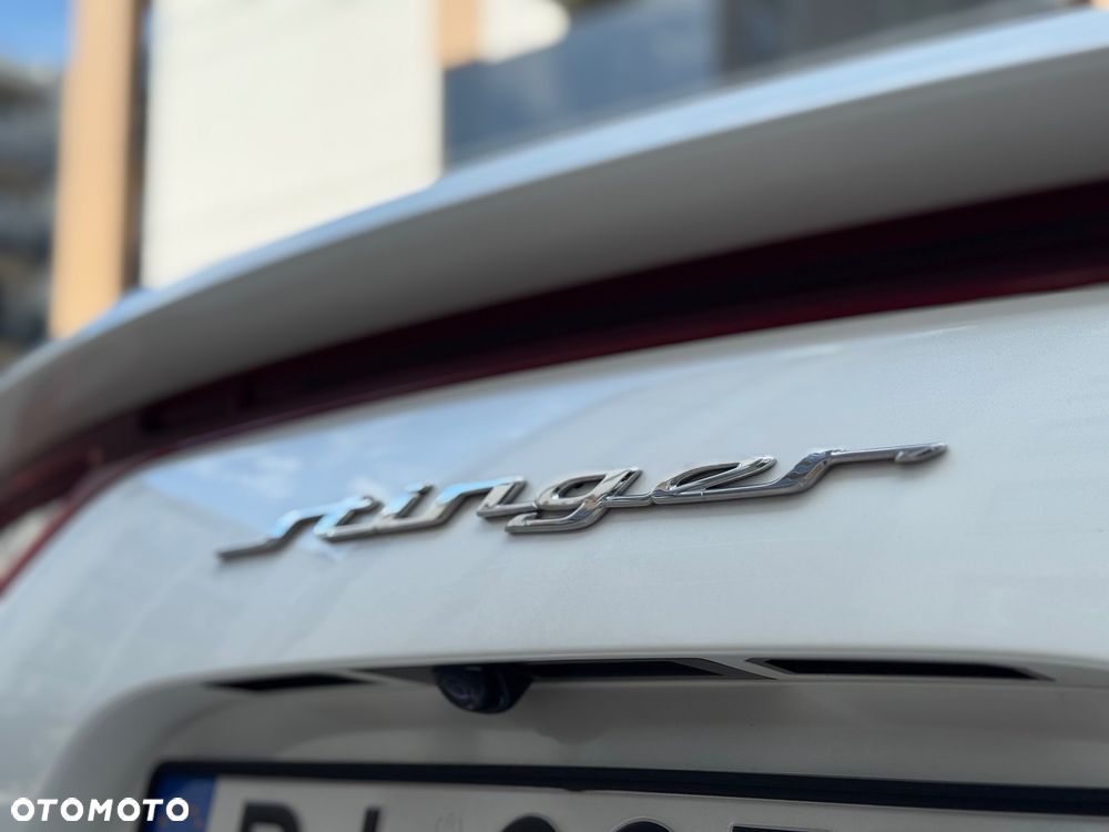 Kia Stinger 2.0 T-GDI GT Line - 16