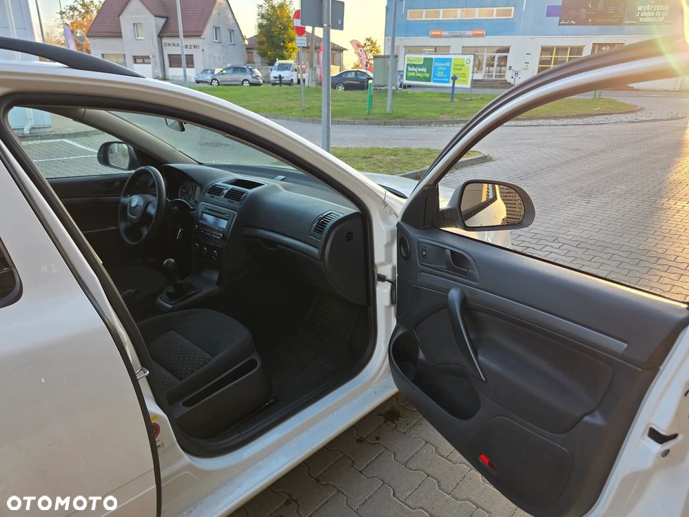 Skoda Octavia - 12