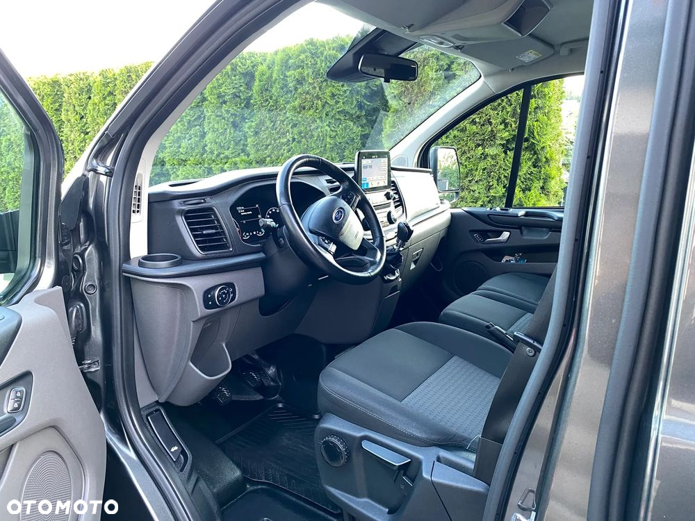 Ford Transit Custom 310 L2H1 Limited - 12