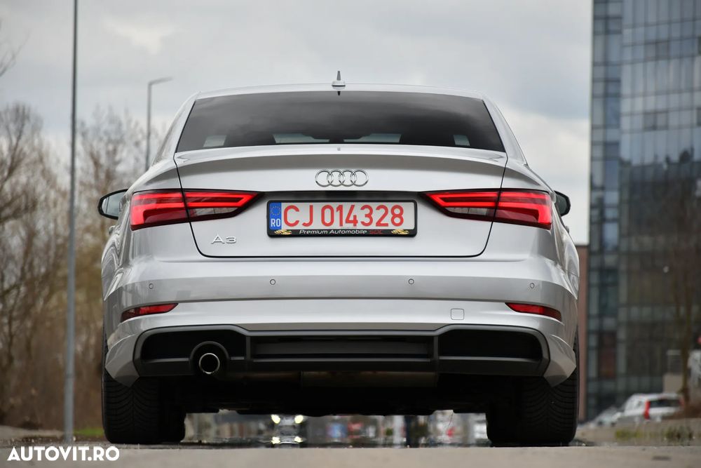 Audi A3 30 TDI S tronic design - 16