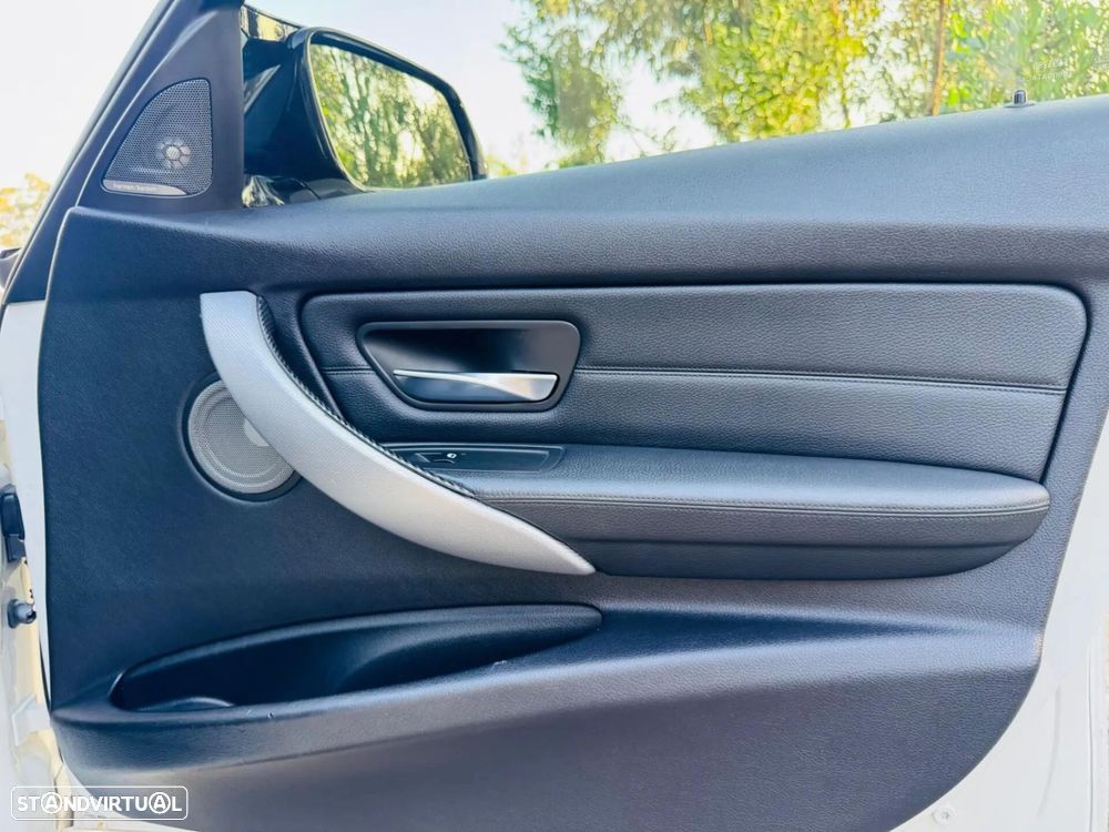 BMW 335 d xDrive Auto Pack M - 50