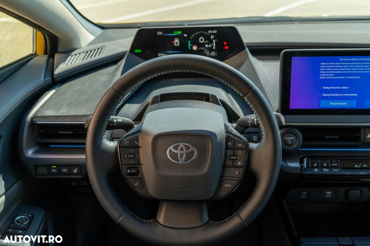 Toyota Prius - 15