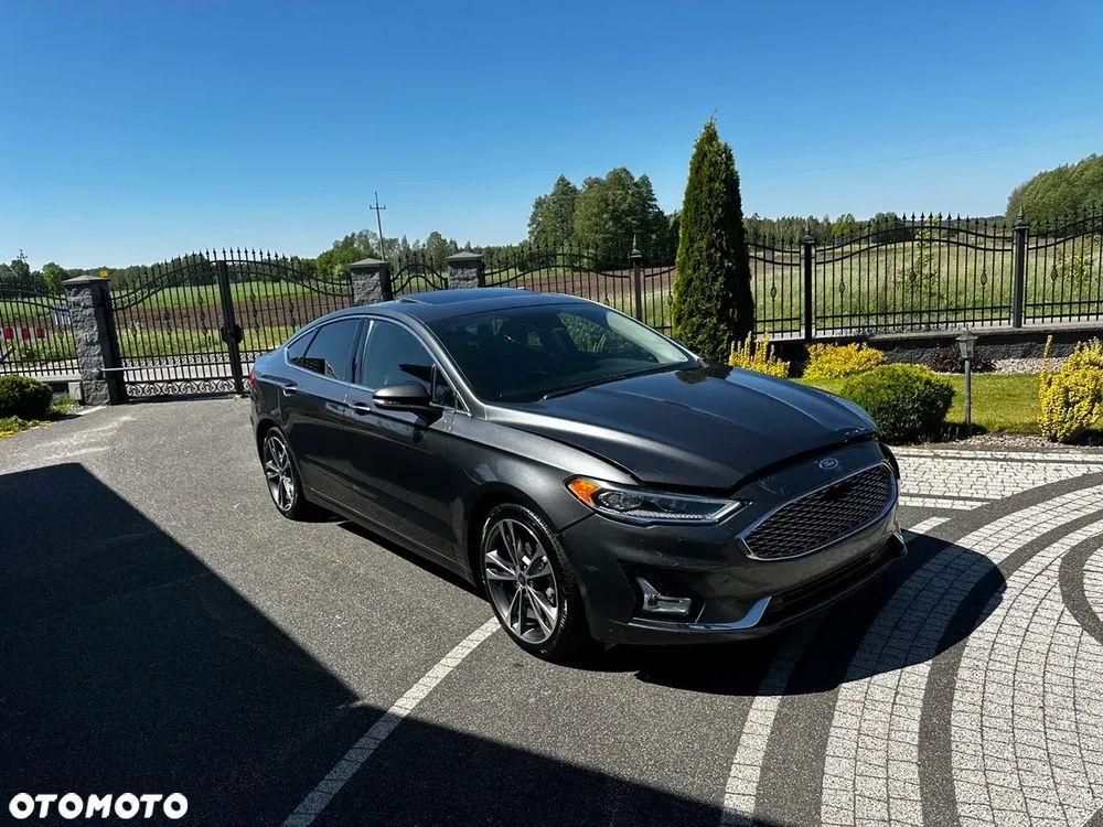 Ford Mondeo 2.0 EcoBoost Titanium - 3