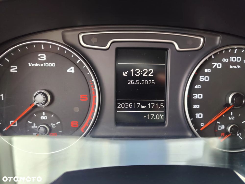 Audi Q3 2.0 TDI - 23