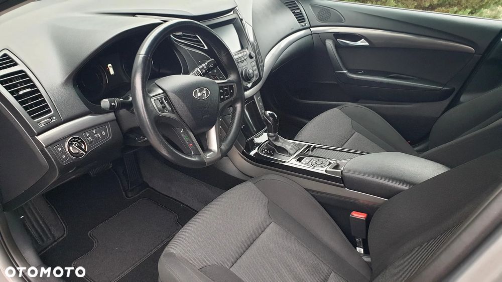 Hyundai i40 1.6 CRDi Premium DCT - 16