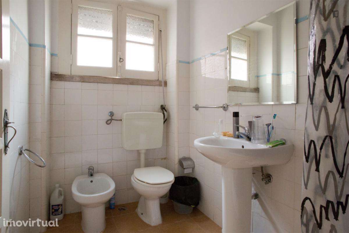 Quarto - localizado em Arroios Lisbon - Grande imagem: 2/15