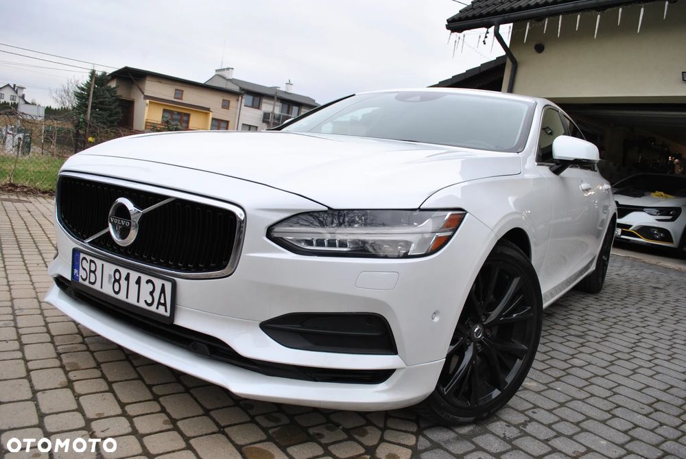 Volvo S90 - 2