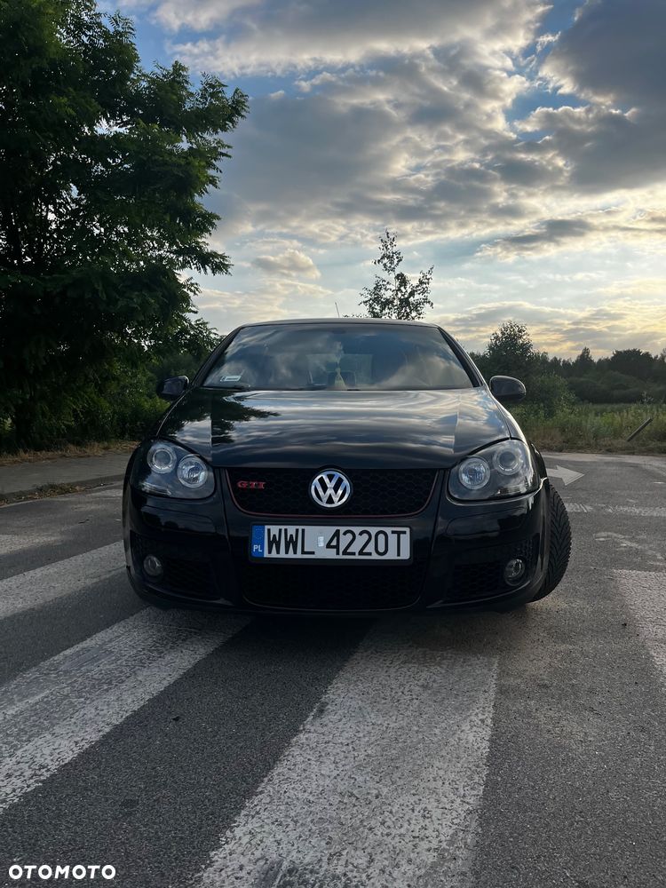 Volkswagen Golf - 3
