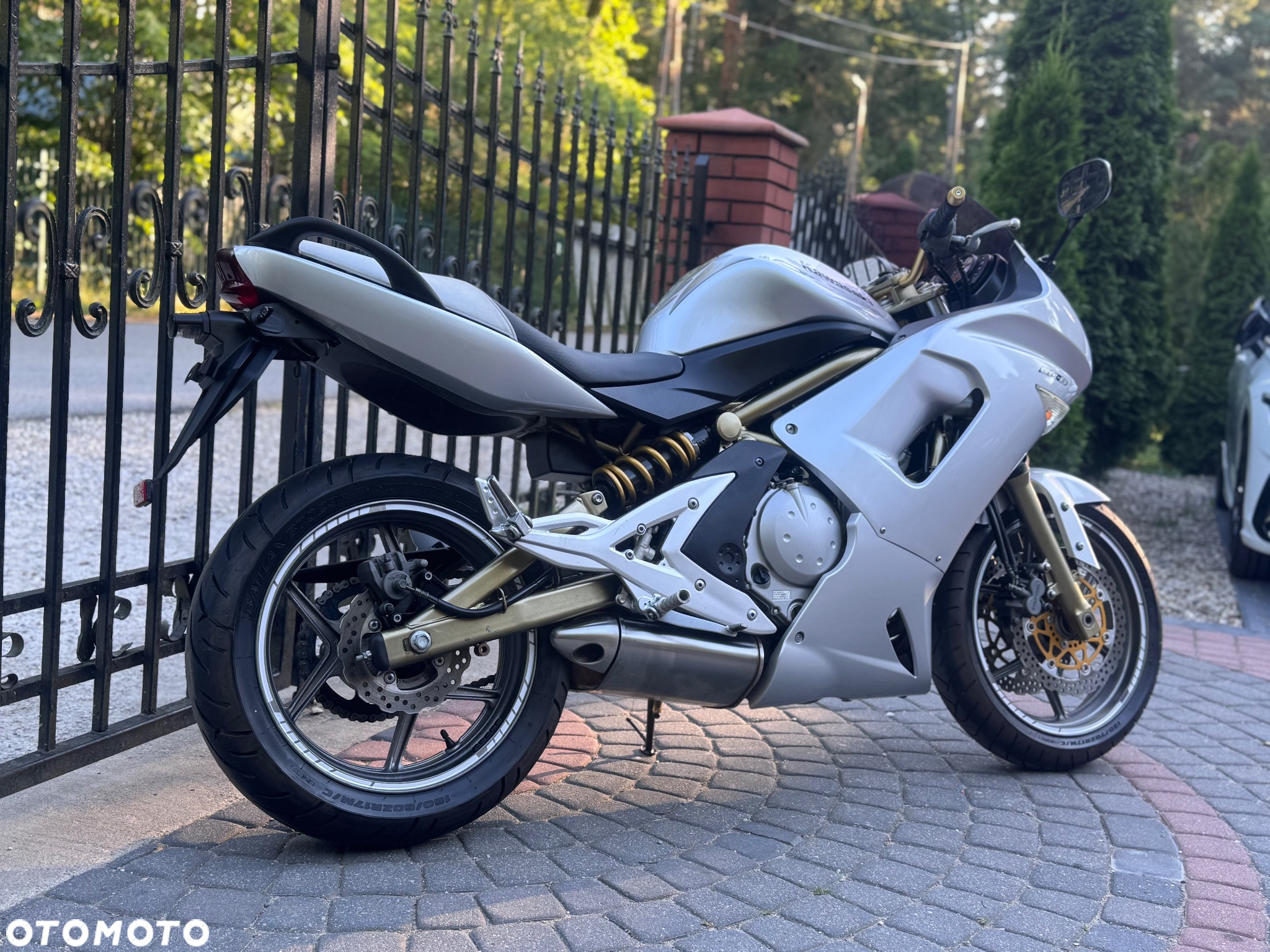 Kawasaki ER - 4