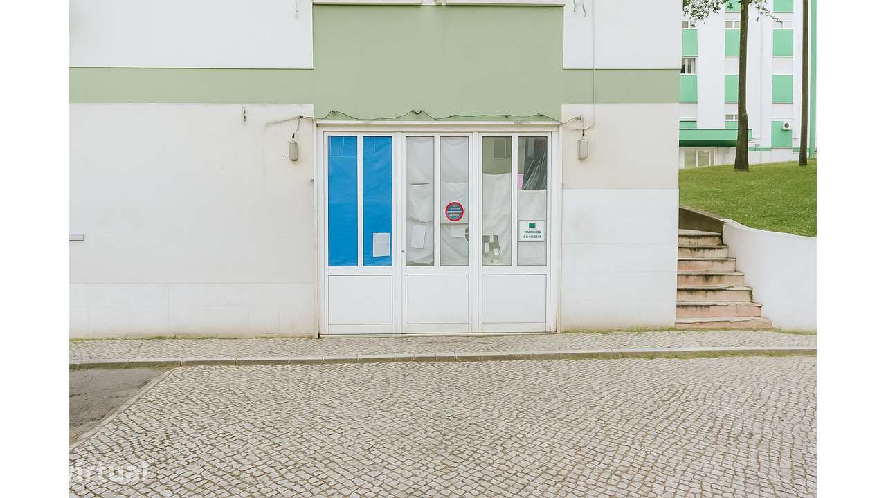 Armazém em Odivelas - Grande imagem: 2/8