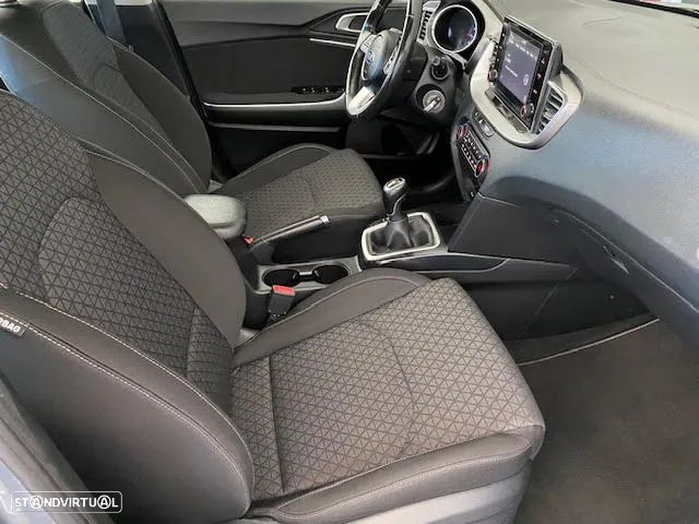 Kia Ceed 1.0 T-GDI Drive - 8