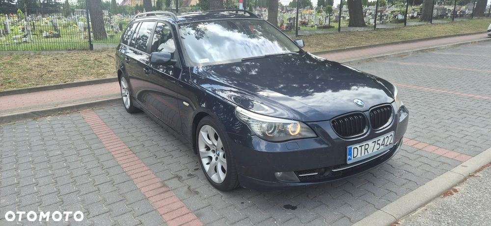 BMW Seria 5 525d - 1