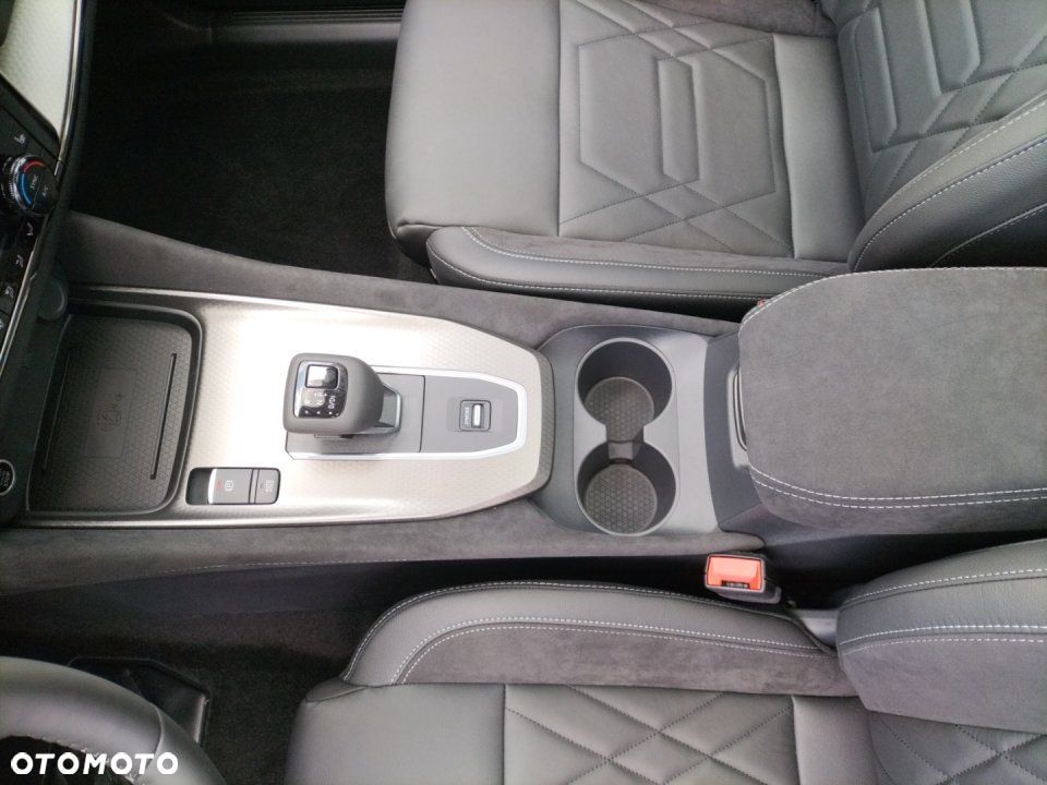 Nissan Qashqai - 12