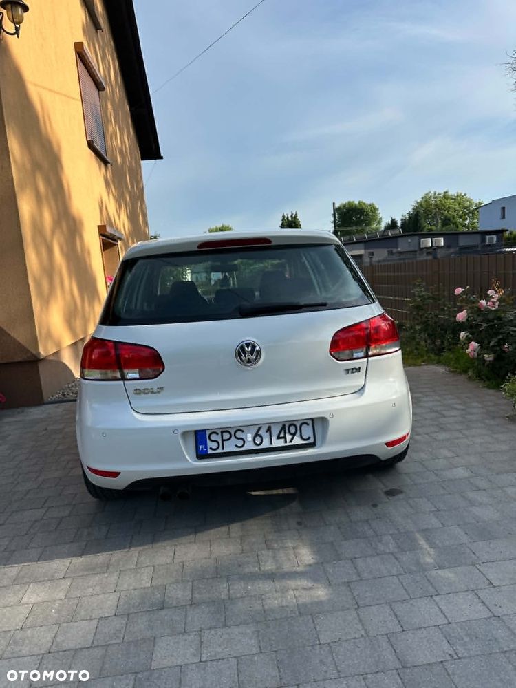Volkswagen Golf 2.0 TDI Comfortline - 13