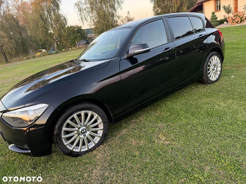 BMW Seria 1 - 17