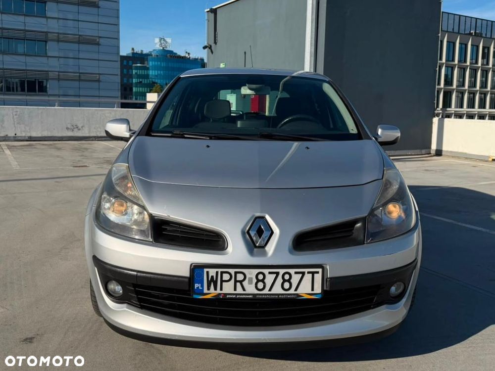 Renault Clio 1.6 16V Dynamique - 3