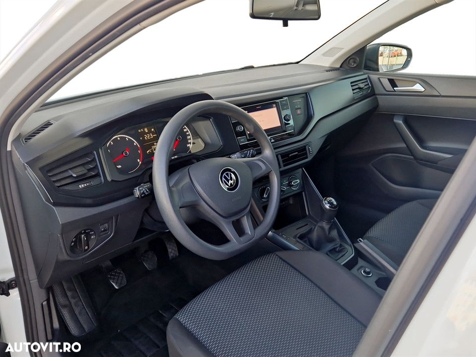 Volkswagen Polo - 17