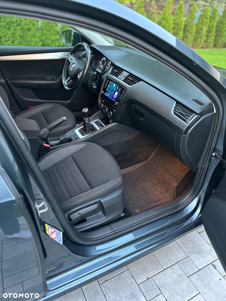 Skoda Octavia 2.0 TDI SCR Ambition - 17