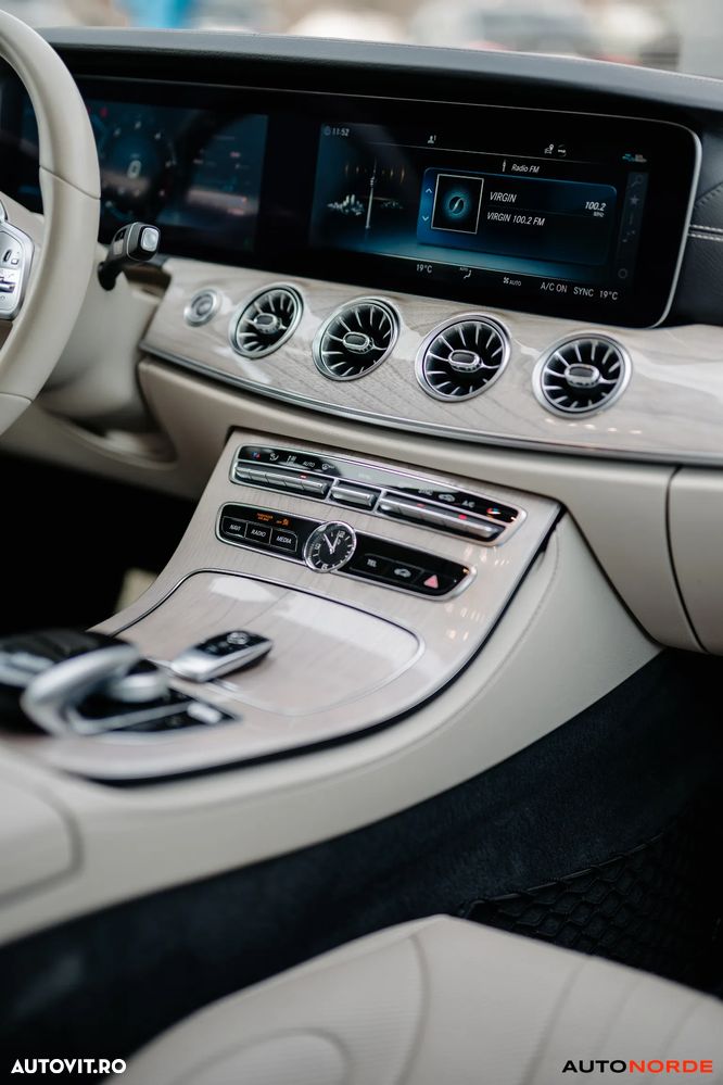 Mercedes-Benz CLS 350 d 4MATIC Aut - 27