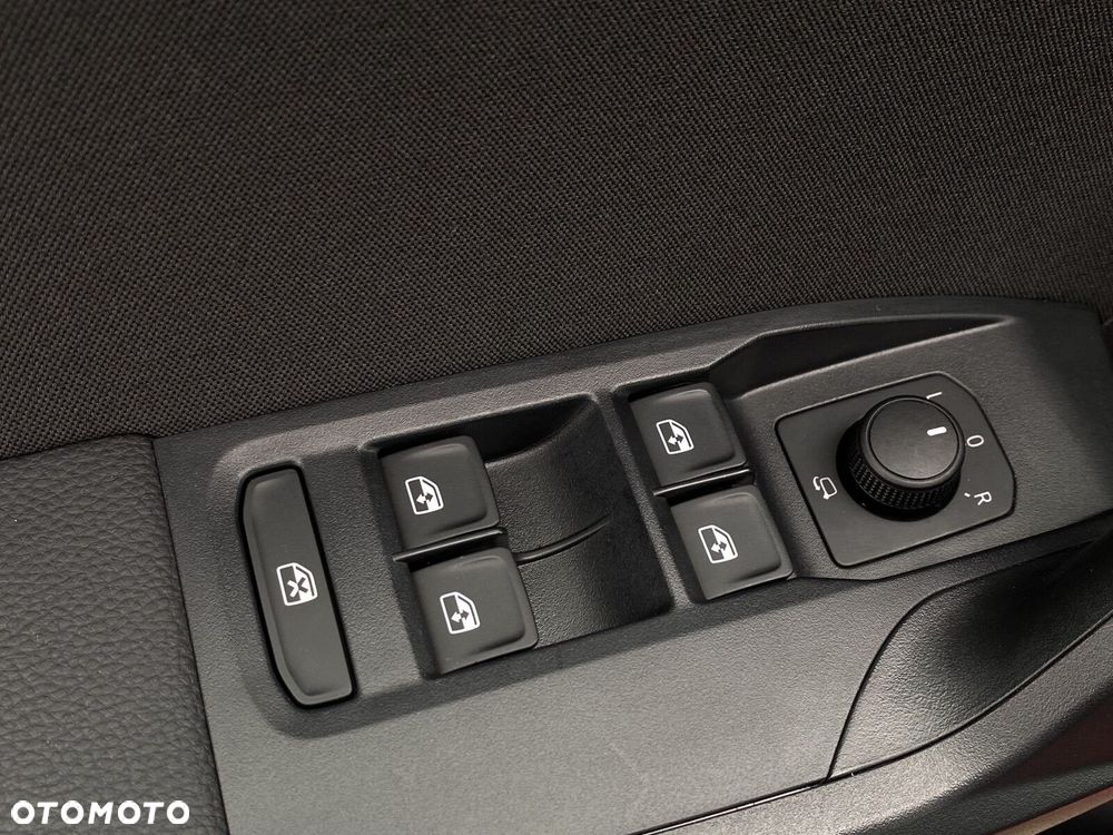Seat Arona 1.5 TSI EVO FR S&S DSG - 32