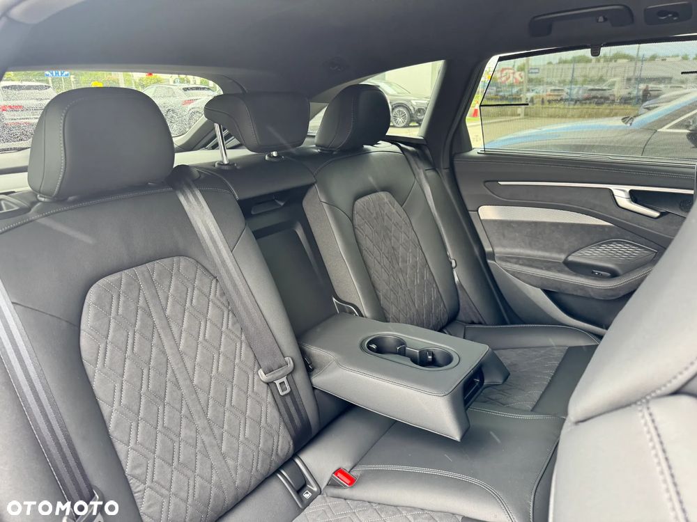 Audi A6 Avant TDI mHEV Quattro S tronic - 35