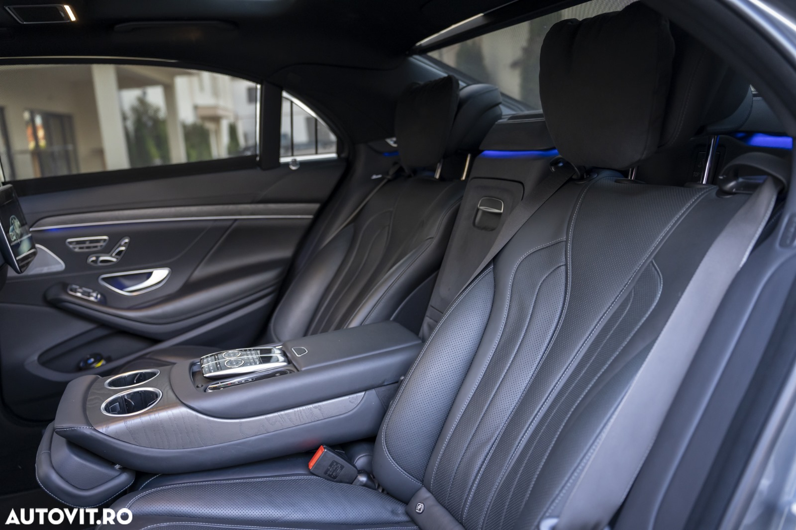 Mercedes-Benz S 560 4MATIC Long Aut. - 5