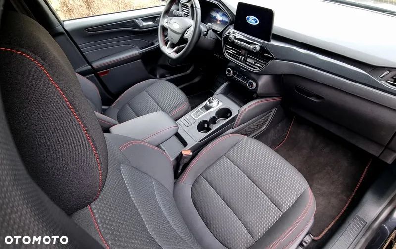 Ford Kuga 2.5 FHEV FWD ST-Line X - 24