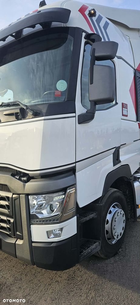 Renault Gama T-460 - 14