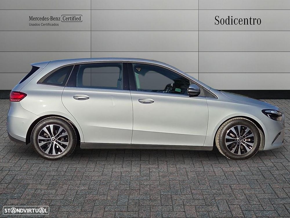 Mercedes-Benz B 180 d - 8
