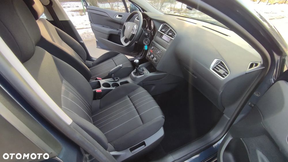 Citroën C4 HDi 90 Attraction - 10