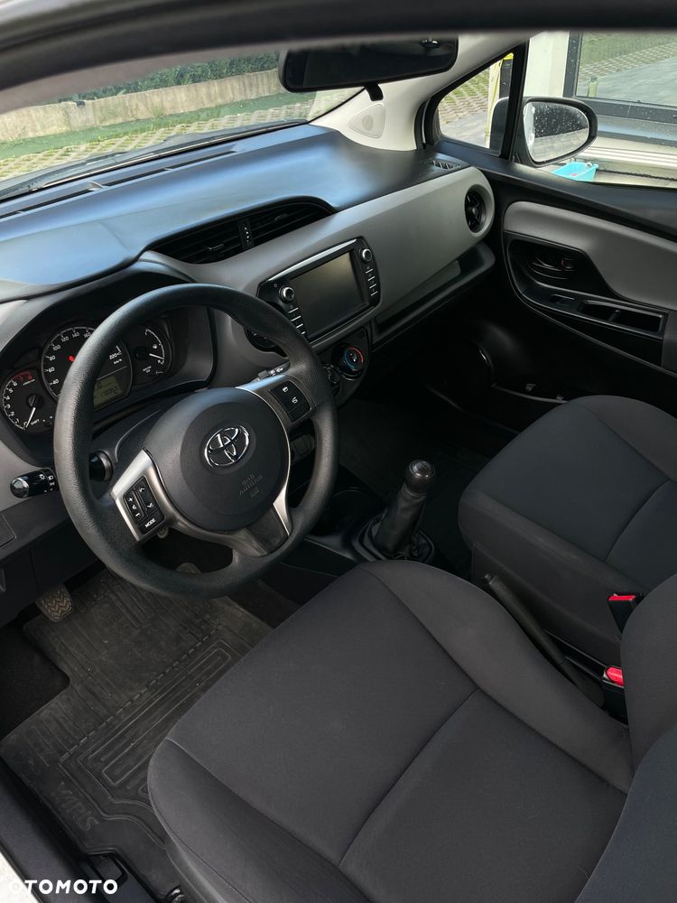 Toyota Yaris 1.5 Active - 6