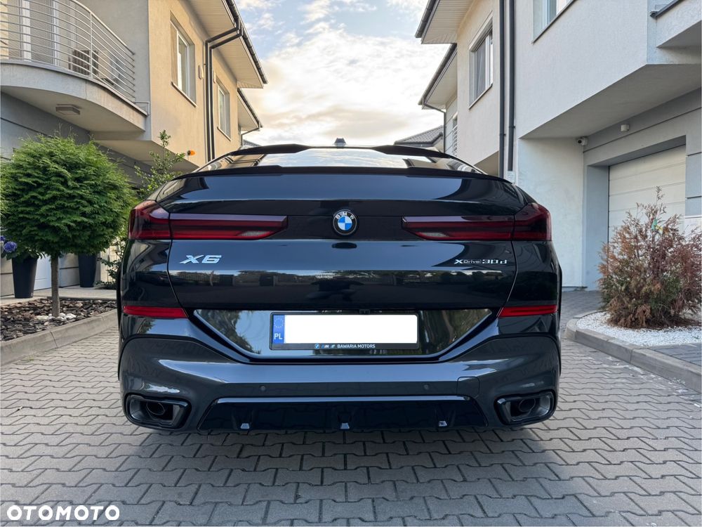 BMW X6 - 8