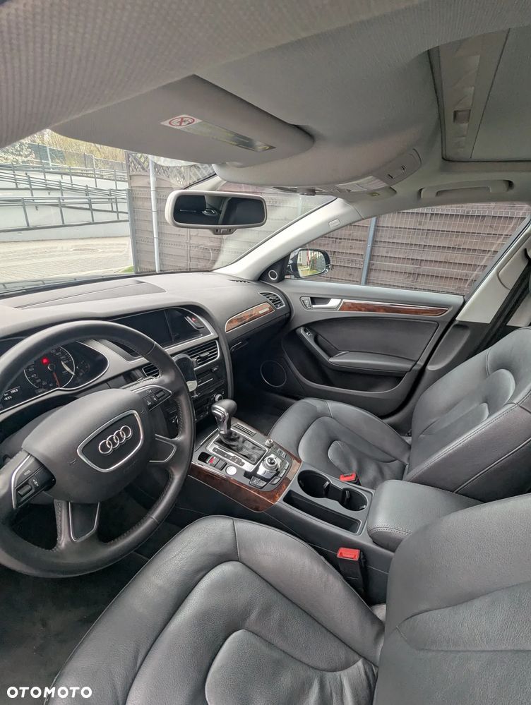 Audi A4 Limousine - 6