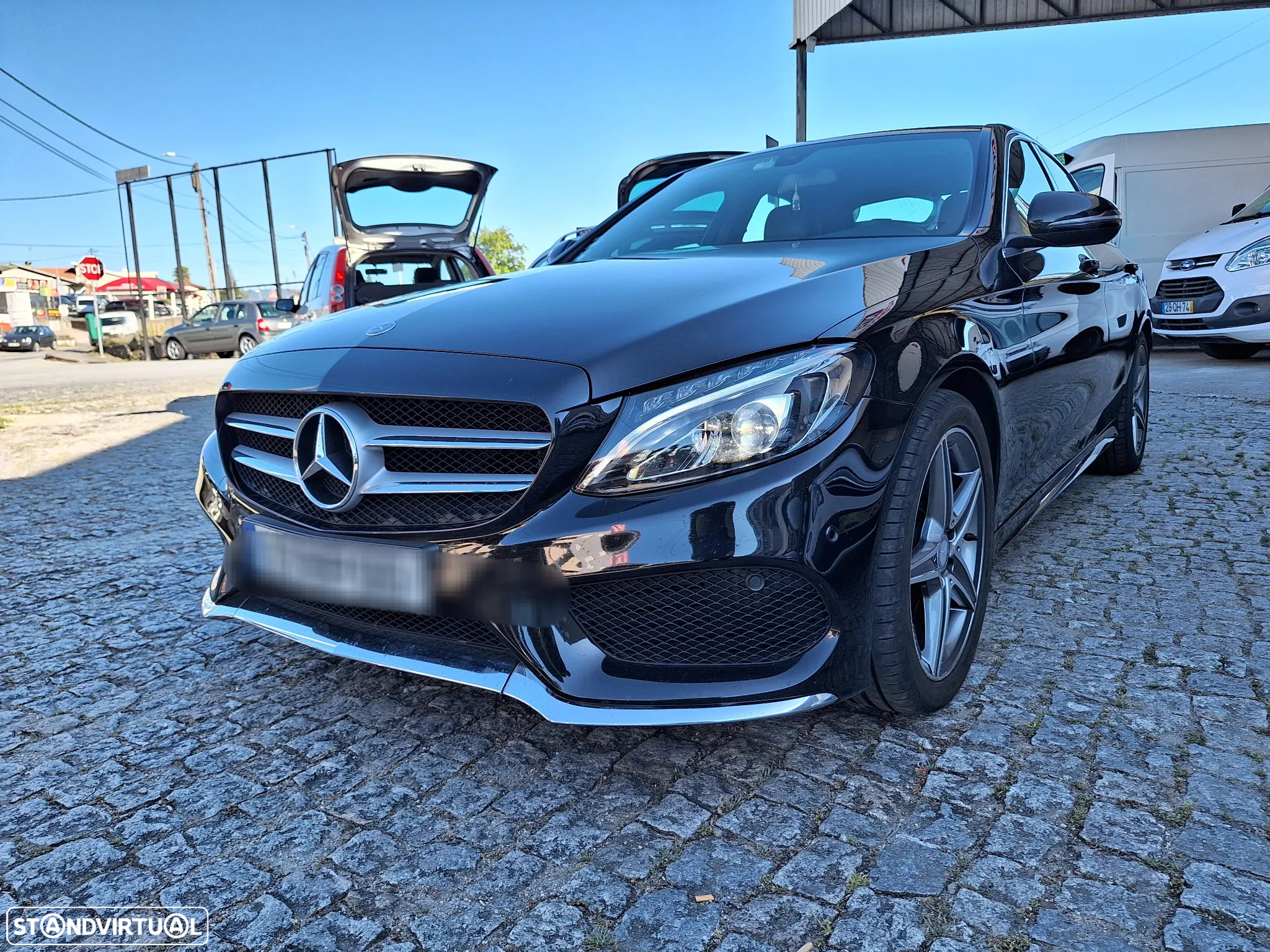 Mercedes-Benz C 300 BlueTEC Hybrid AMG Line - 2