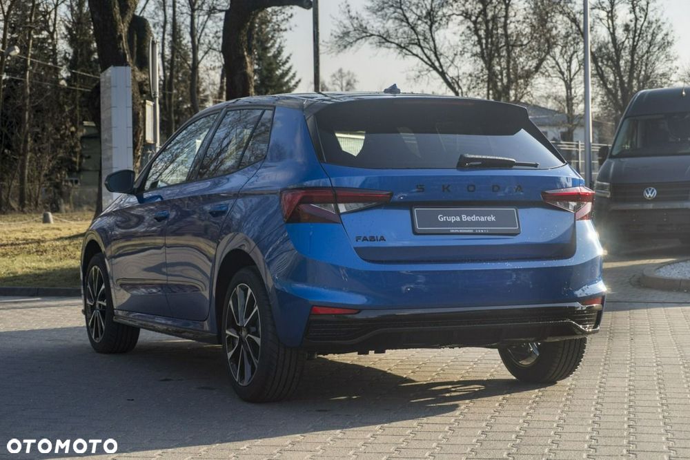 Skoda Fabia - 10