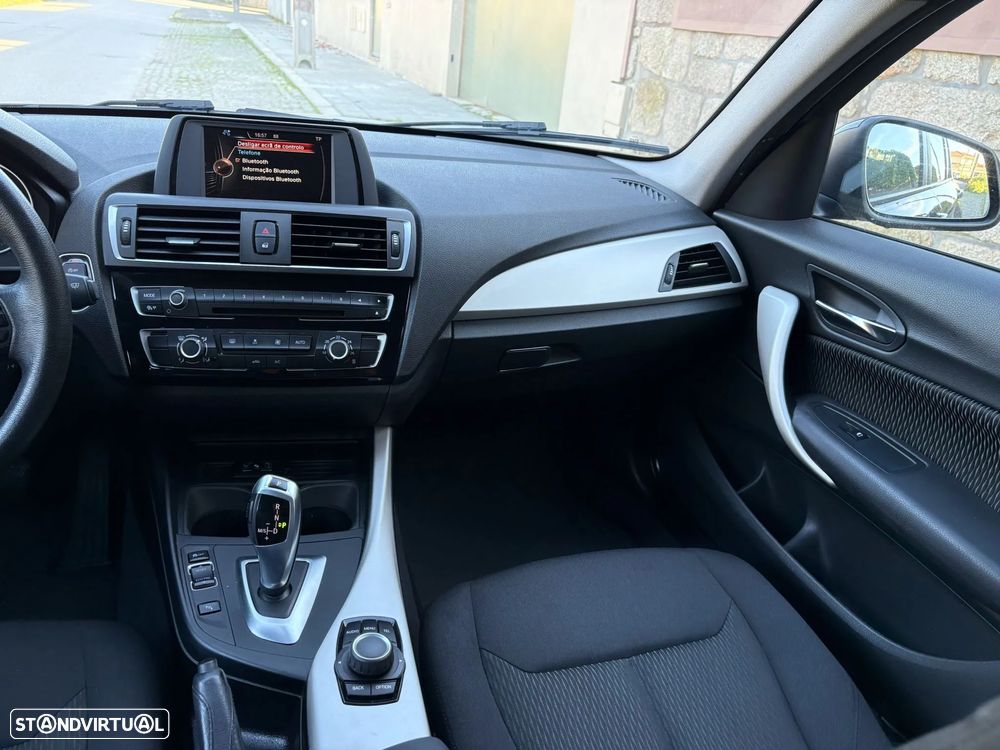 BMW 116 d Line Urban Auto - 11