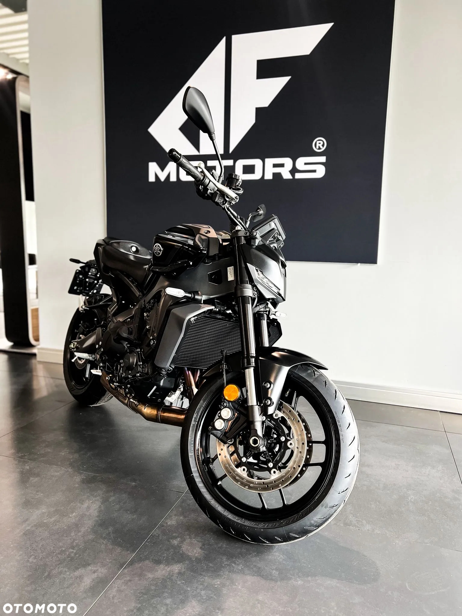 Yamaha MT - 9