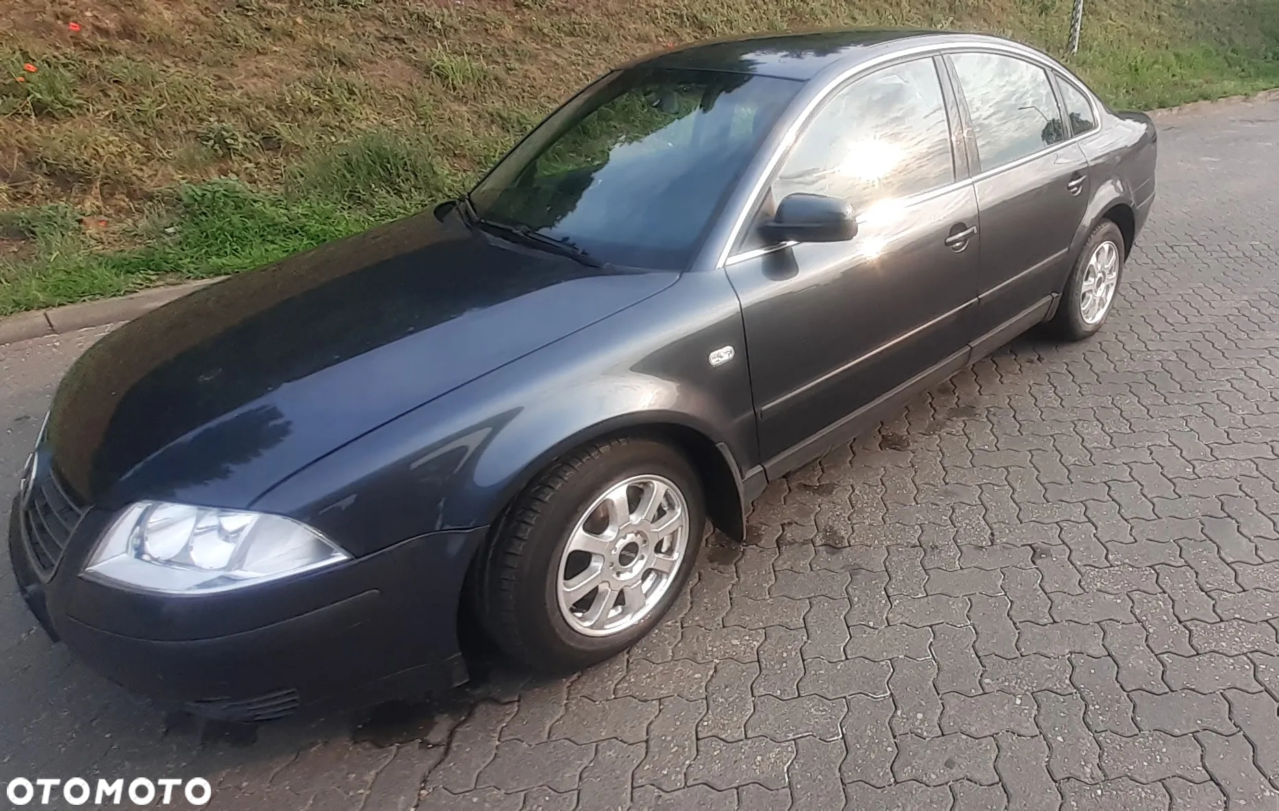 Volkswagen Passat 1.8T Comfortline - 3