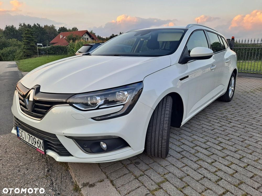 Renault Megane ENERGY TCe 130 EXPERIENCE - 9