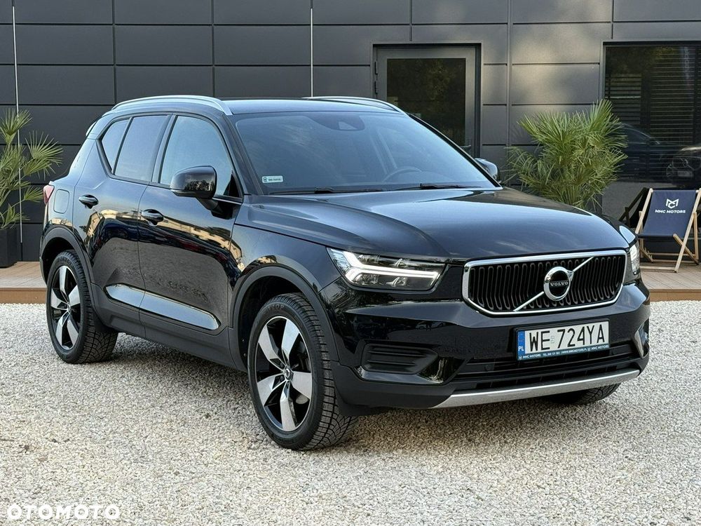 Volvo XC 40 T3 Momentum Pro - 1