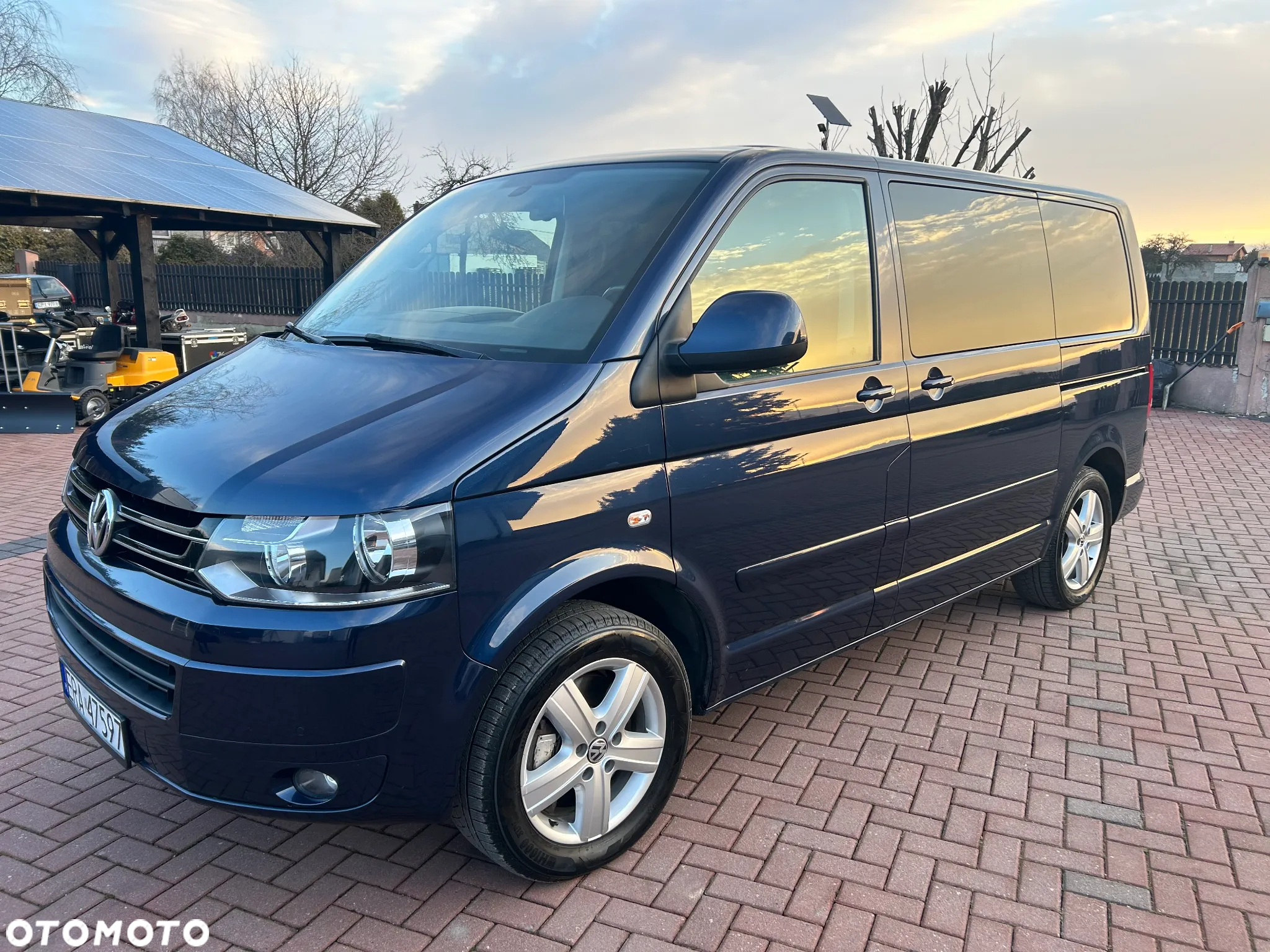 Volkswagen Multivan - 3