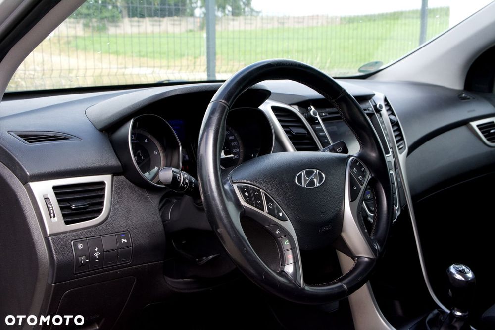 Hyundai i30 - 10
