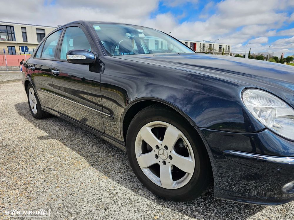 Mercedes-Benz E 220 CDI Auto Avantgarde - 8