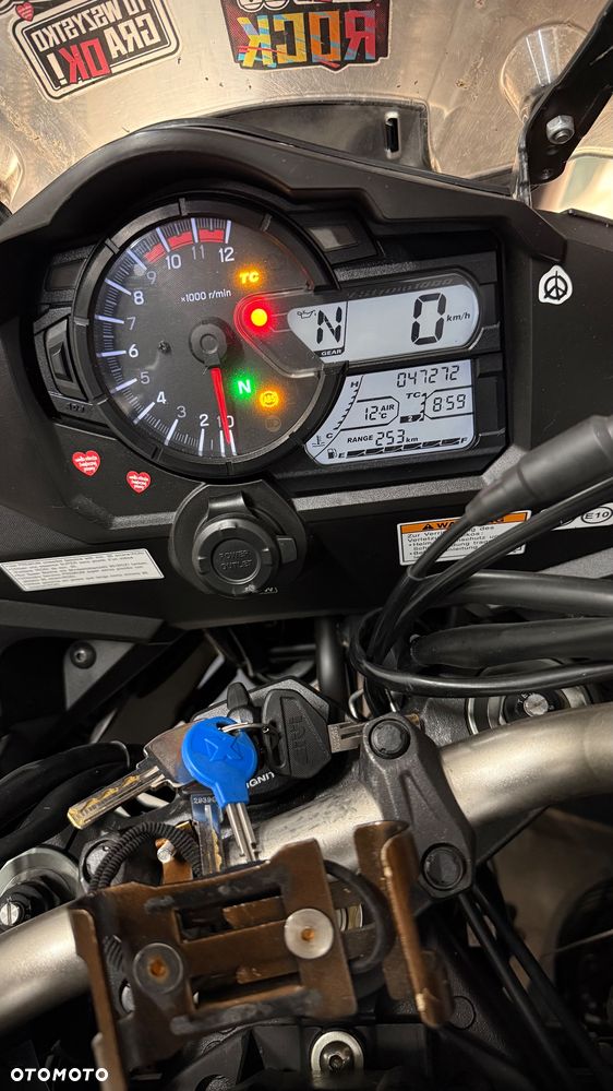 Suzuki V-STROM - 5