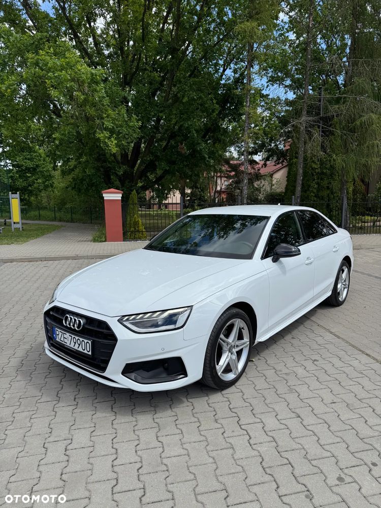 Audi A4 Limousine 40 TFSI S tronic - 3