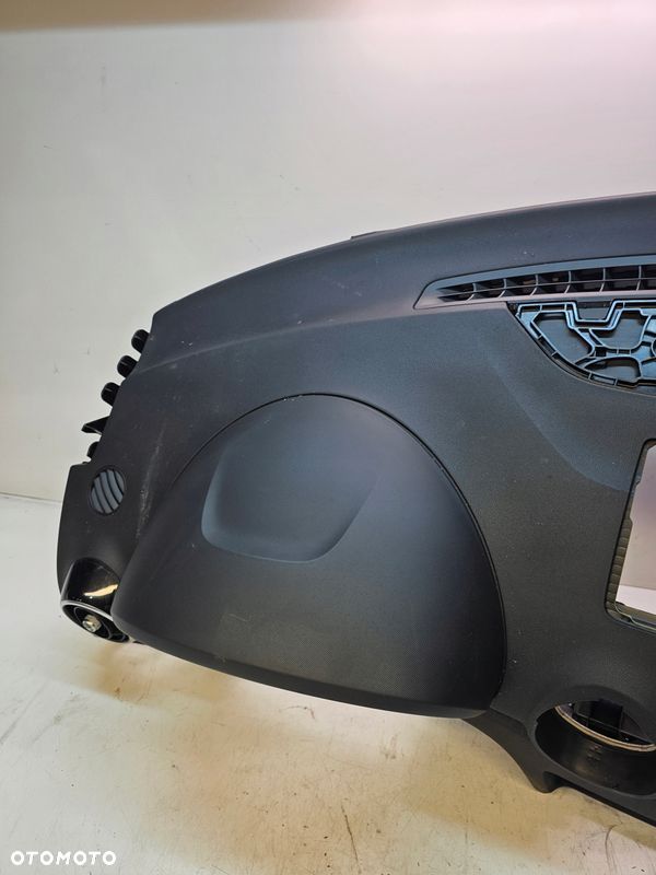 DESKA KOKPIT KONSOLA AUDI A1 8X USZKODZONA 8X1857033 - 5