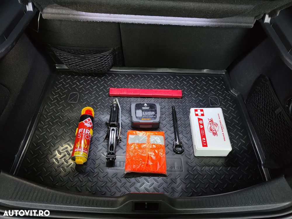 Renault Megane 1.5 dCi Dynamique Aut. - 39