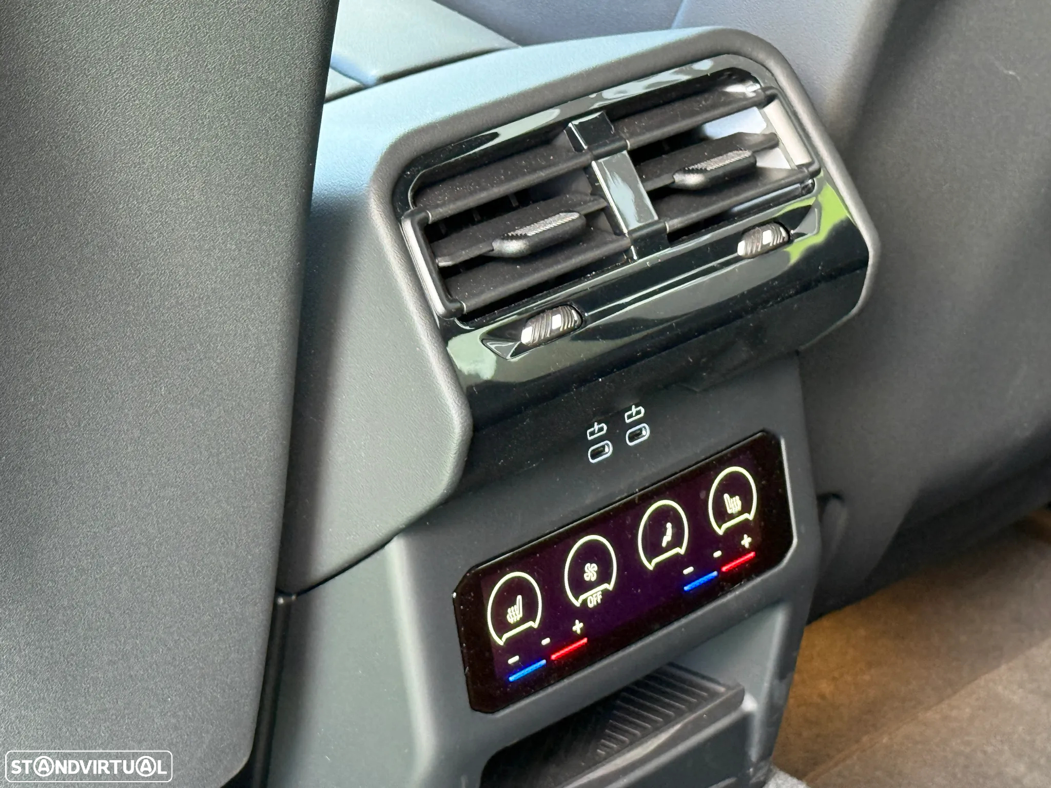 BMW 530 e Pack Desportivo M Pro - 35