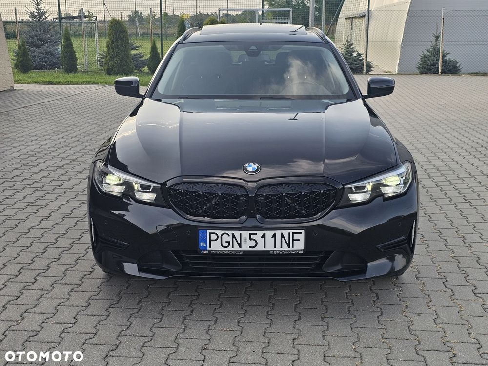 BMW Seria 3 318d Sport Line - 5