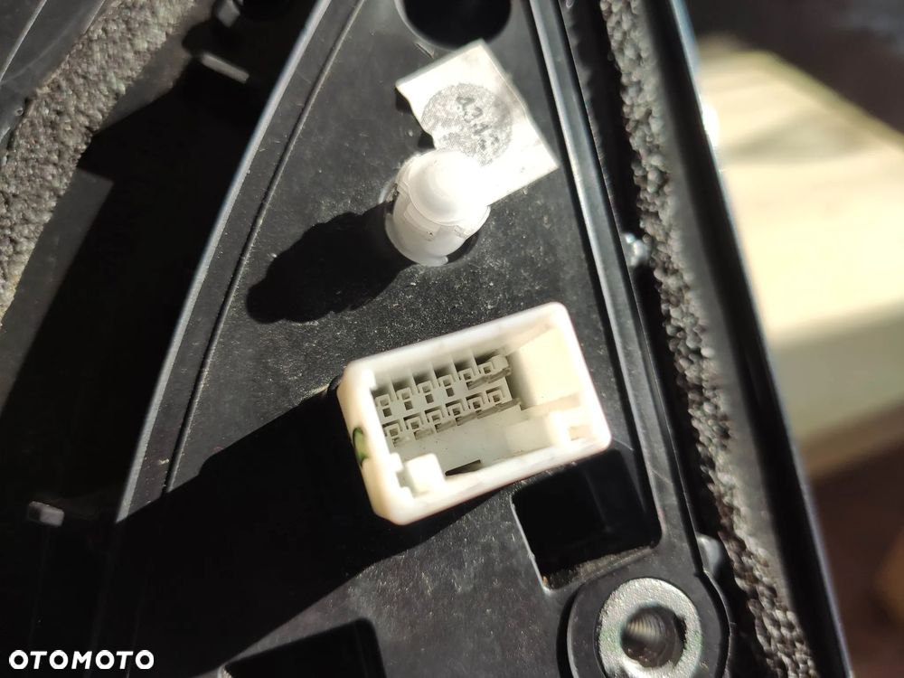 Lusterko Prawe Hyundai Tucson III 15- 8 Pin 87620-d7040 - 5